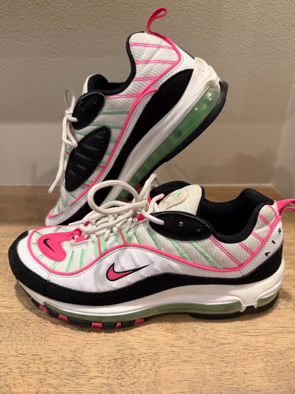 Nike Air Max 98 Barely Rose Watermelon Pink Green Sneakers Size 9.5